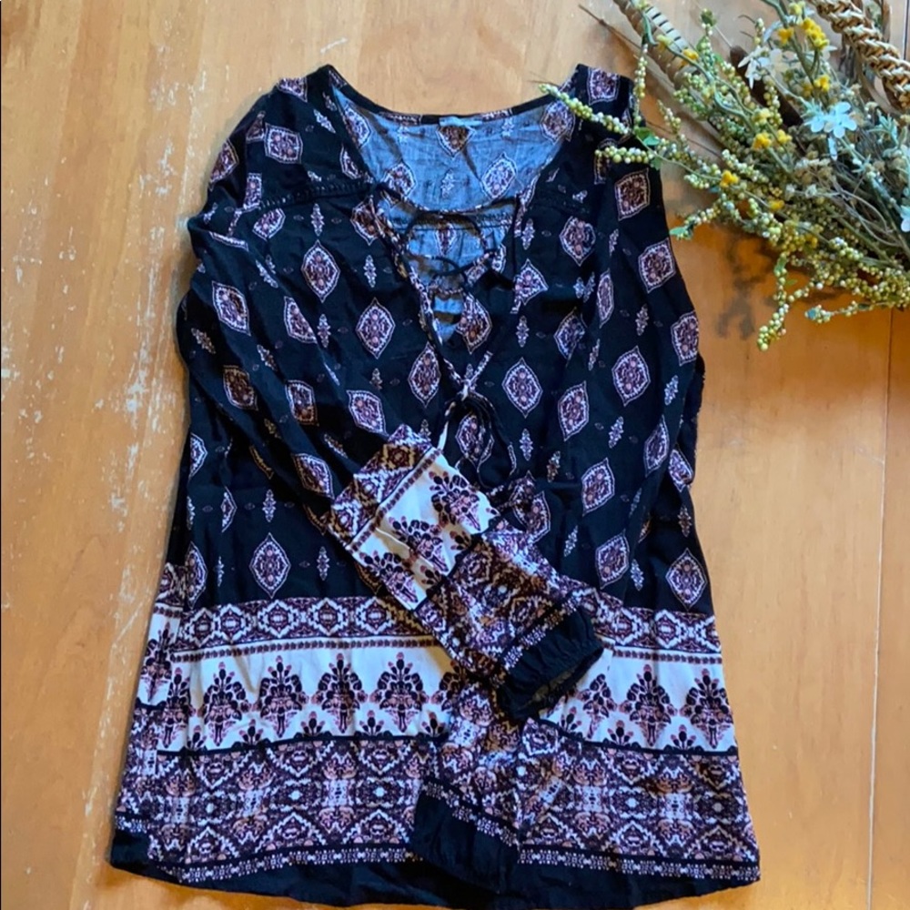 Charlotte Russe boho blouse - Picture 2 of 4